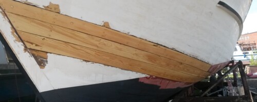 Planking repairs on 15m water taxi boat