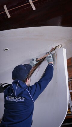 Repairs on classic 8mR yacht for RUISSALON TELAKKA - ÅBO BÅTVARF